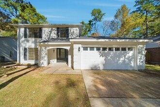 Building Photo - 22 Cricket Hollow Pl