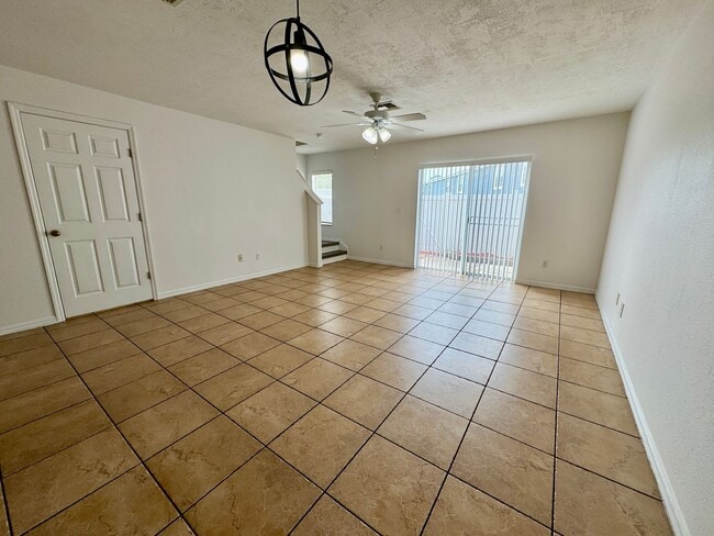 Foto del edificio - 12644 Somerset Oaks St