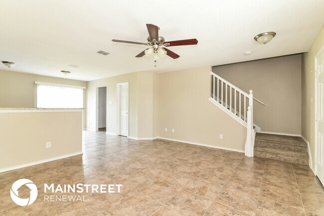 Building Photo - 9315 Spruce Crest