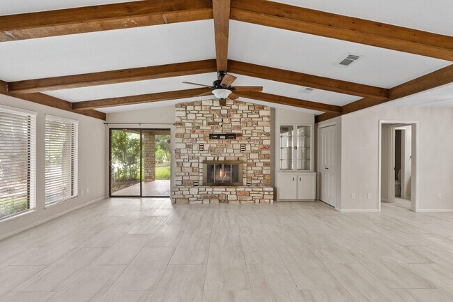 Foto del edificio - 106 Cross Bow