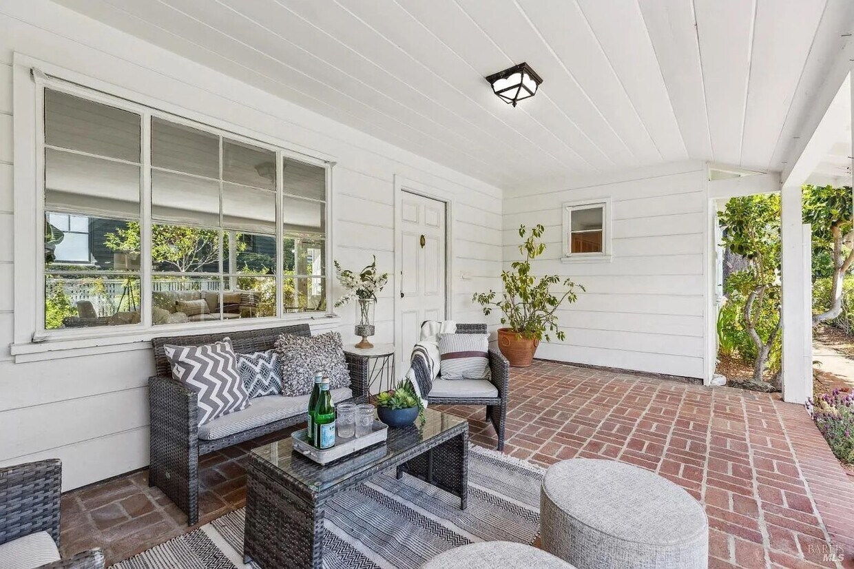 Foto principal - Great 3/2 in Incredible Downtown Location