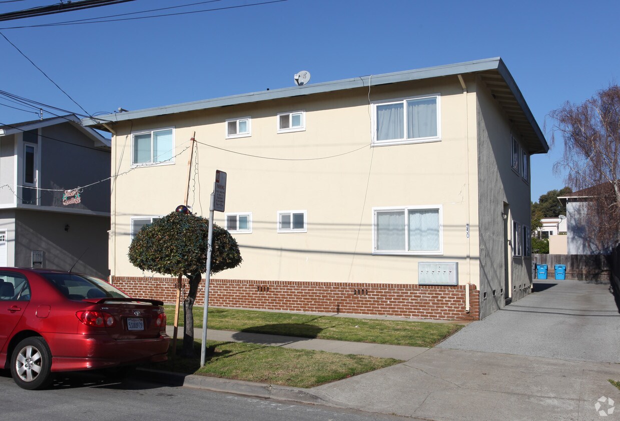 Building Photo - 350 Kains Ave