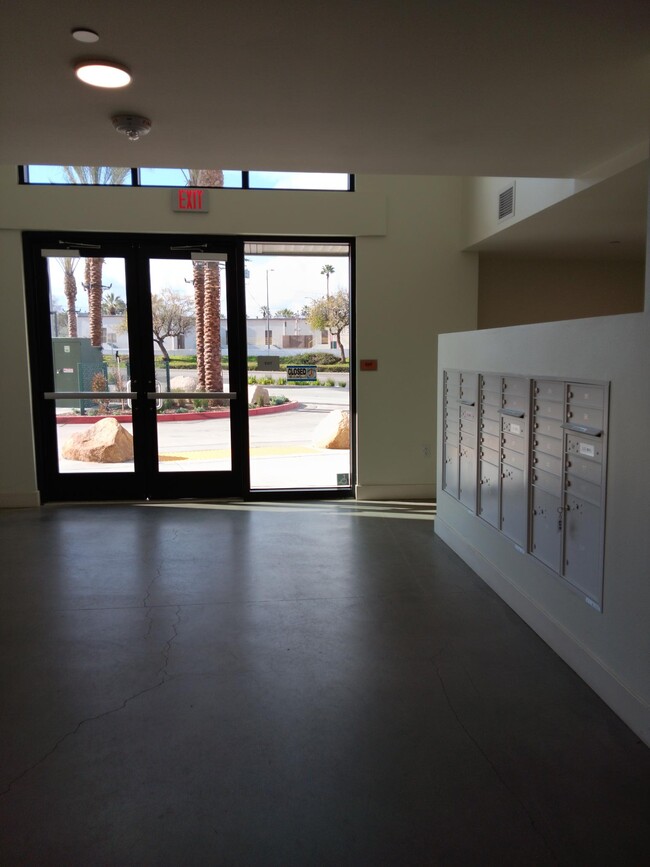 Lobby entrance - Oasis Senior Villas