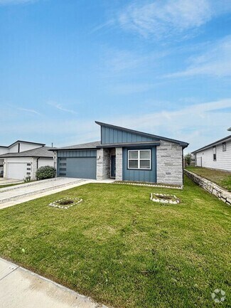 Building Photo - 14005 Lubeck Dr