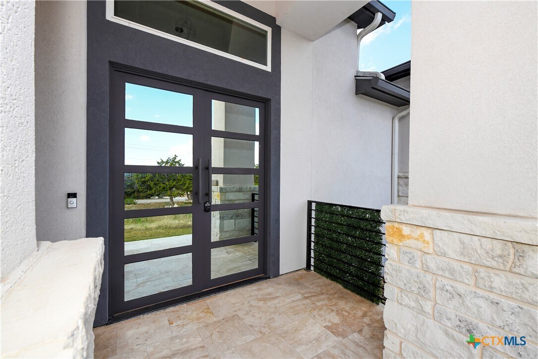Foto principal - 114 High Point Cir