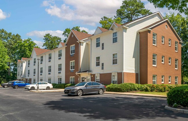 Exterior - Furnished Studio - Newport News