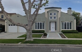 Building Photo - 12101 Chaucer Rd