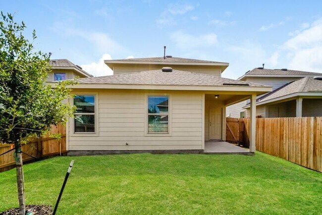 Foto del edificio - 5018 Blue Ranch