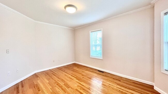 Building Photo - 18 Miller Stile Rd