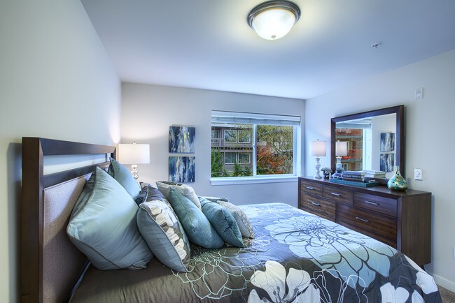 Foto del edificio - 3232 15th Ave W