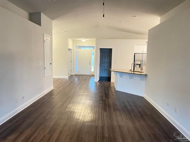 Building Photo - 12299 Pinfish Rd