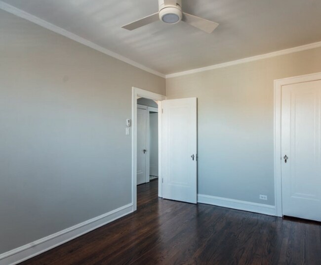 Foto del edificio - 0 bedroom in Chicago IL 60613