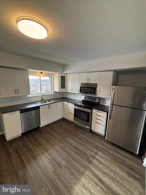 Foto del edificio - 45 Penn Ave