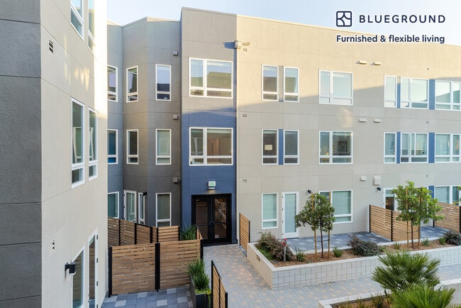 Building Photo - 100 Callan Ave