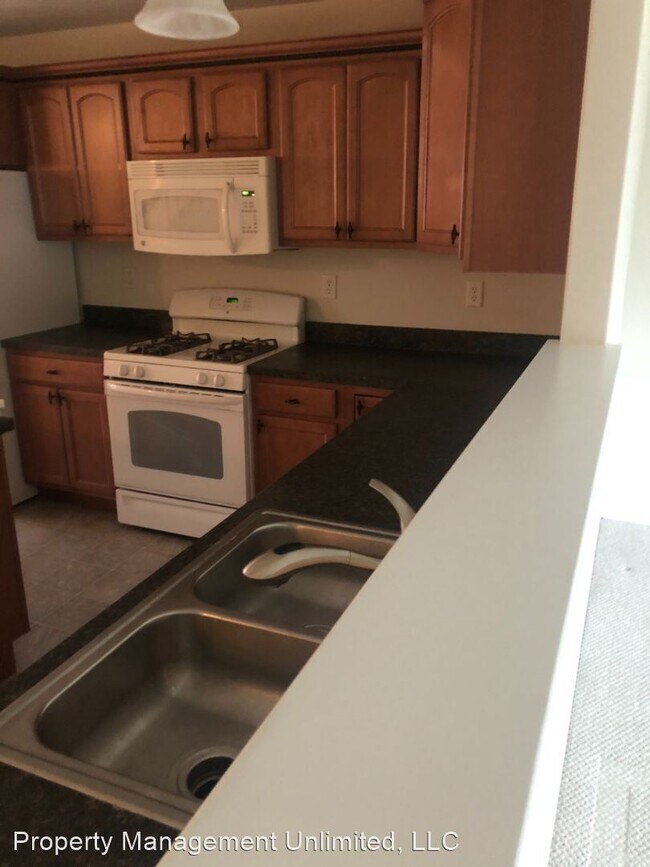 Foto del edificio - 3 br, 2.5 bath House - 450 Carriage Ln