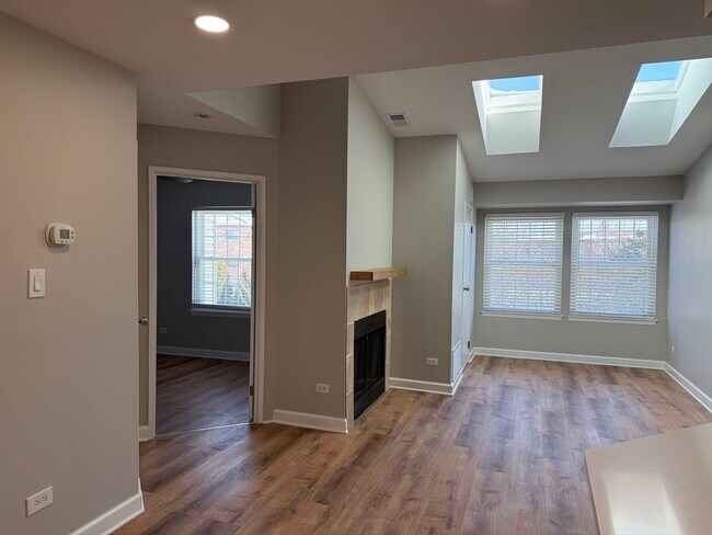 Foto del edificio - 1403 E Wyndham Cir