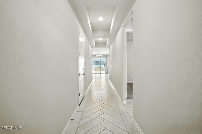 Building Photo - 14937 Tierra Mirage Ave