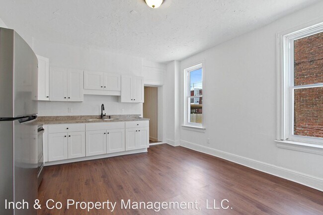 Building Photo - 5 br, 1.5 bath House - 60 N. Tremont St.