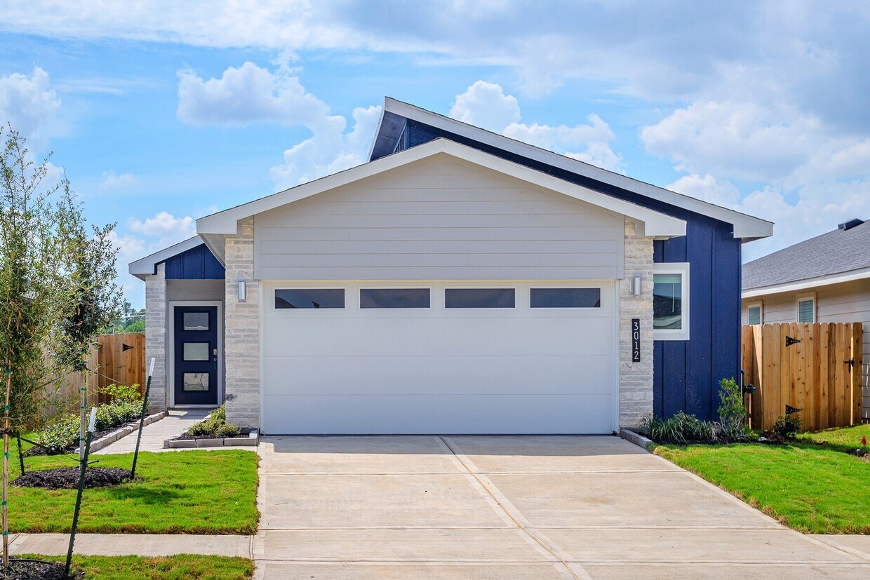 Primary Photo - 3012 Gunnersbury Dr