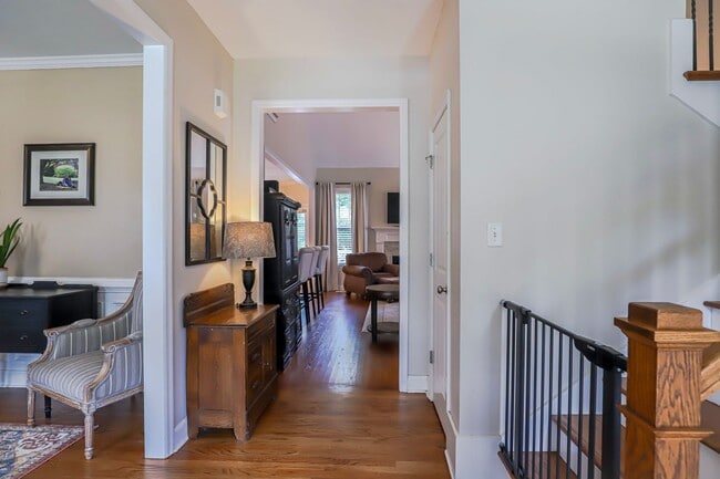 Building Photo - 919 Napiers Post Dr