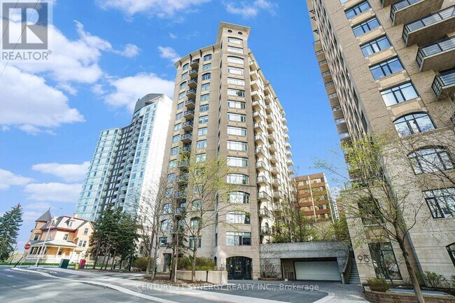 Photo du bâtiment - 85 Bronson Ave