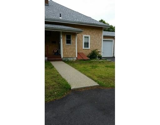 Foto principal - 5 Home Park Ct