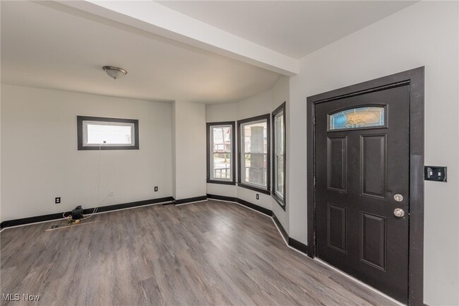 Building Photo - 4020 Poe Ave