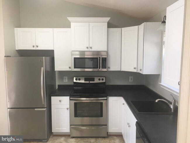 Building Photo - 8543 Emory Grove Rd