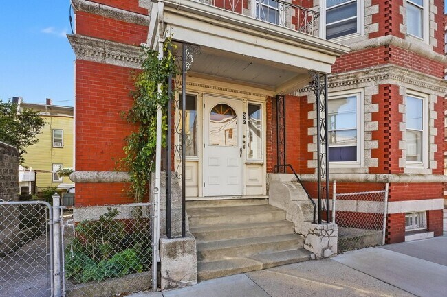 Foto del edificio - 32 Ashley St