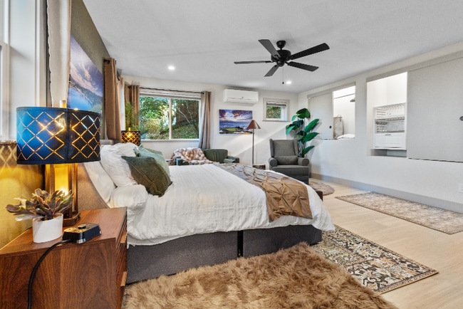 Photo - 2108 Valente Cir House