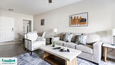 Building Photo - 3695 Island Club Dr