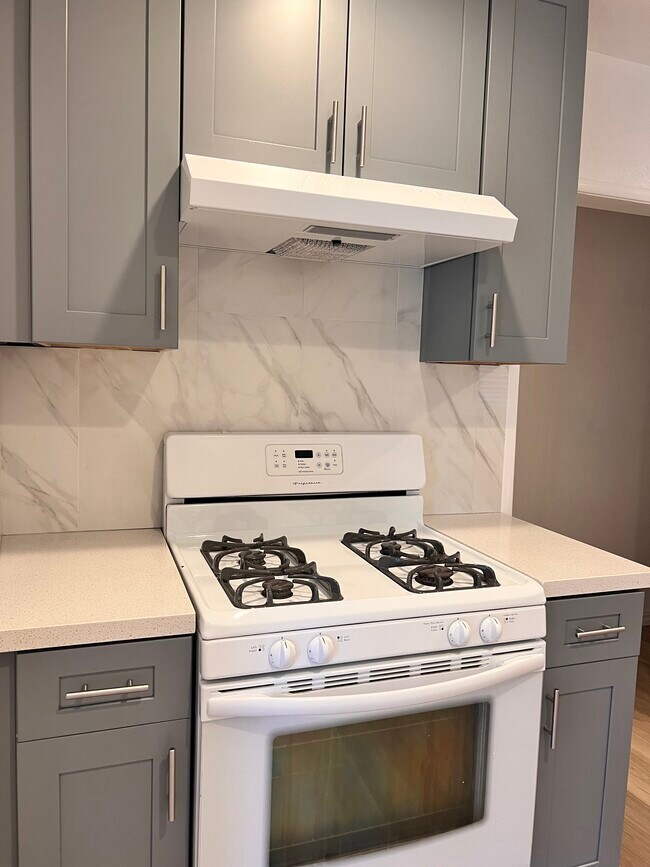 Foto del edificio - 144 San Lorenzo Ave