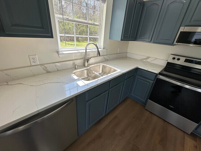 Building Photo - 3152 Clydesdale Cir