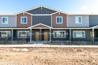 Building Photo - 3602 Ronald Reagan Ave
