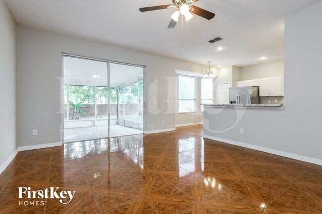 Building Photo - 12816 Enclave Dr