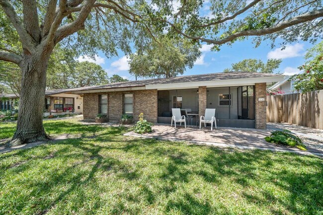 Foto del edificio - 408 Harrison Ave