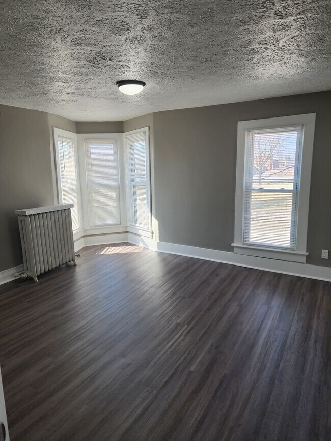 Foto del edificio - 3 bedroom 1.5 bath home