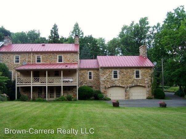 Building Photo - 33679 Snickersville Tpke