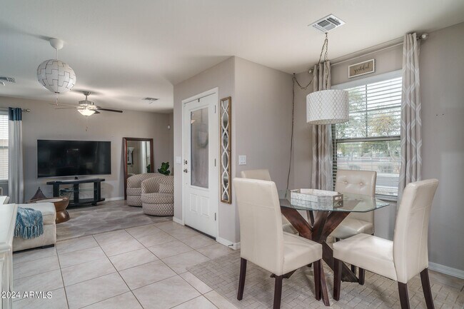 Building Photo - 3825 S 79th Dr