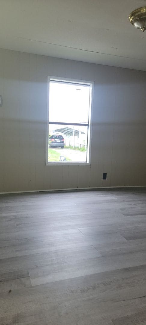 Building Photo - 2 Bedroom, 1 bath Mobile Home in Yorktowne...