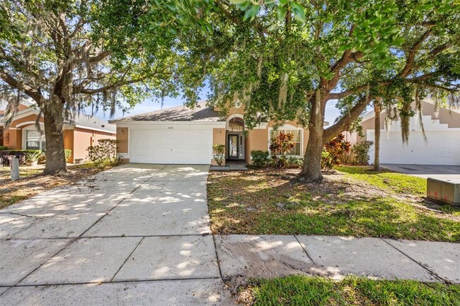 Foto del edificio - 3145 Stonehurst Cir