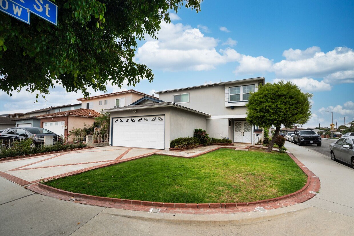 3 Bedroom 1.5 Bathroom in Torrance - 3 Bedroom 1.5 Bathroom in Torrance