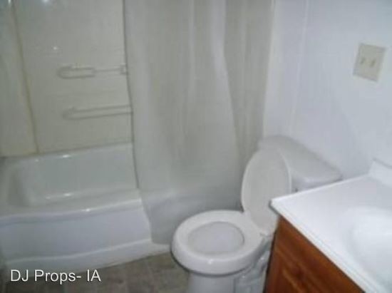Foto del edificio - 3 br, 1 bath House - 1240 17th Street