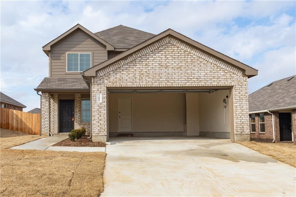1606 Oriole St, Ennis, TX 75119 House for Rent in Ennis, TX