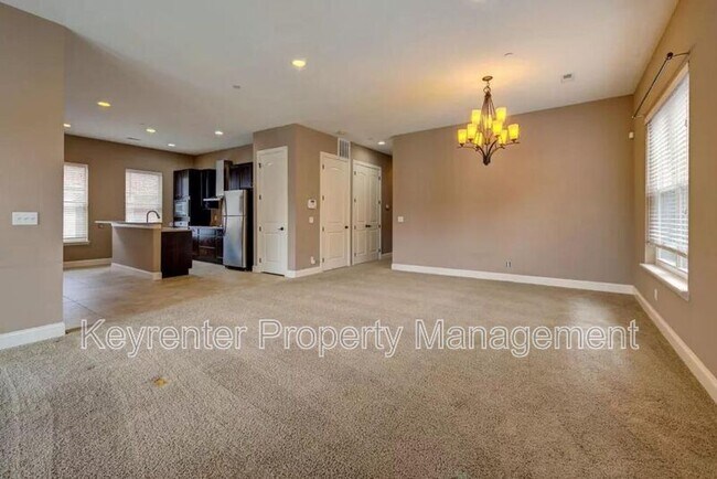 Foto del edificio - 6416 Cates Ave