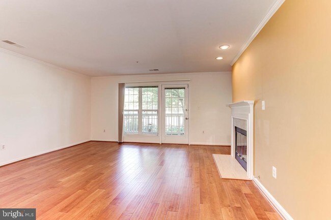 Building Photo - 6101 Wigmore Ln