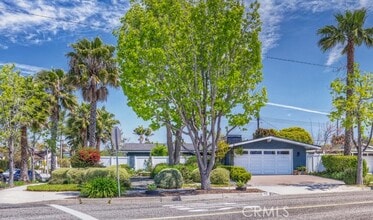 Building Photo - 356 Princeton Dr