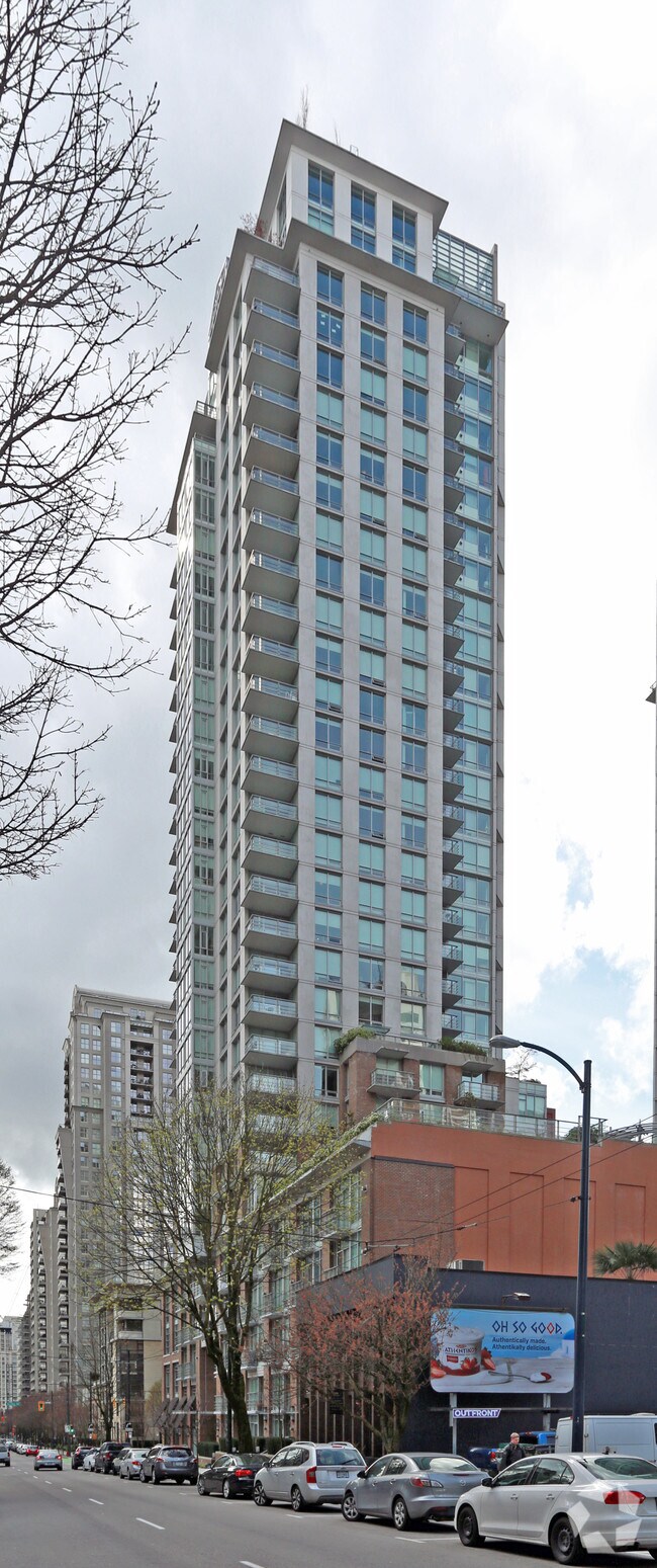 Building Photo - Dolce