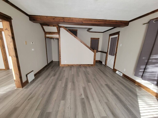 Foto del edificio - Three Bedroom Home in Battle Creek