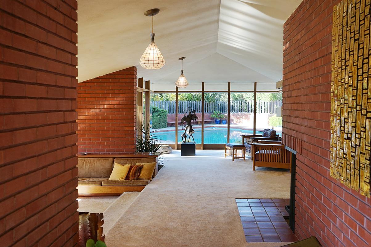 23570 Camino Hermoso Dr, Los Altos Hills, CA 94024 - House Rental in Los  Altos Hills, CA | Apartments.com, image size:1204x803